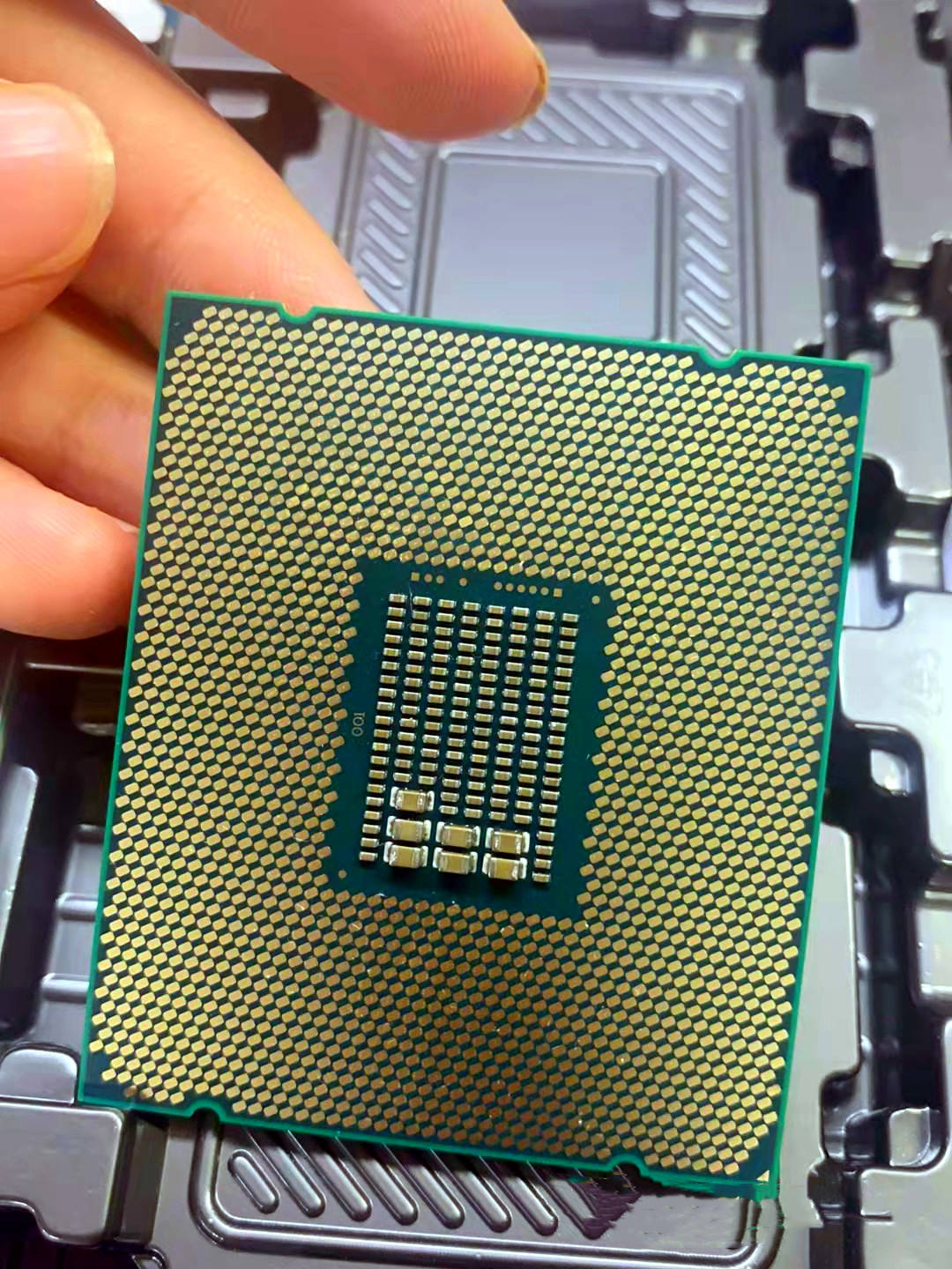 Оригинальный серверный процесс – обзор и цена E5 2699 V4